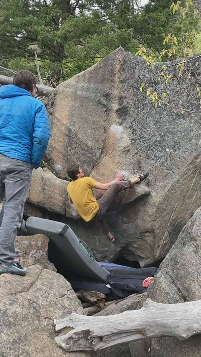 Pretty Hate Machine v8, Leavenworth - Beta Video from gloveworld