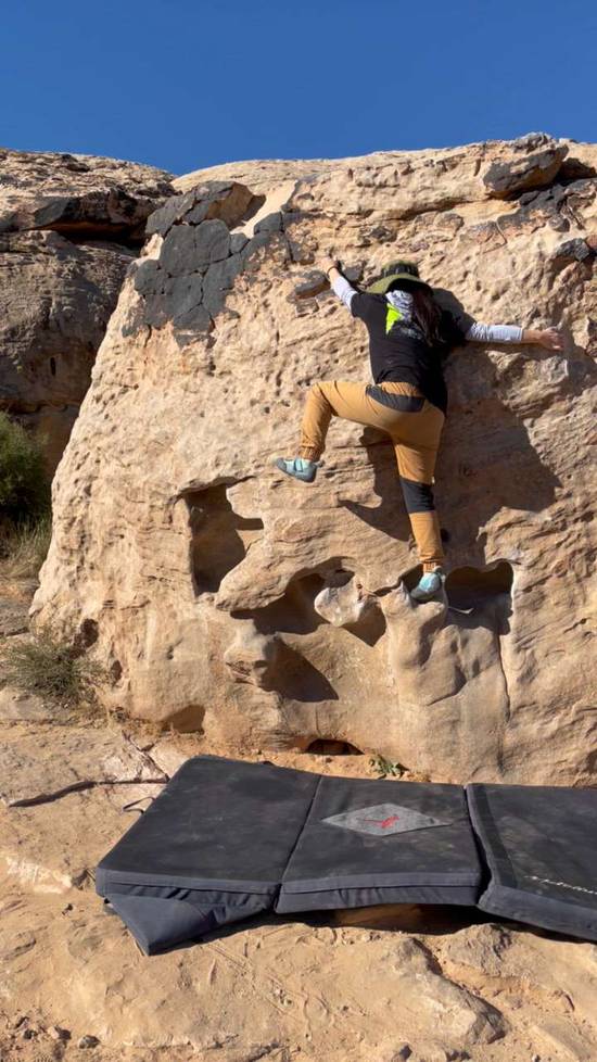 Toe v3, Moe's Valley - Beta Video from fearlesstofu