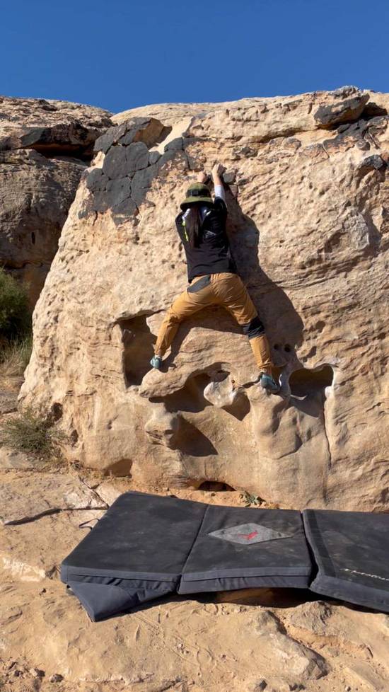 Toe v3, Moe's Valley - Beta Video from fearlesstofu