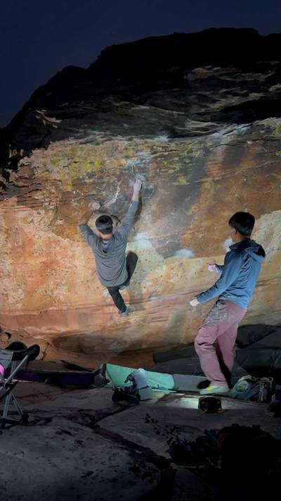 It's On Left v6, Red Rock - Beta Video from rickyslclimbs