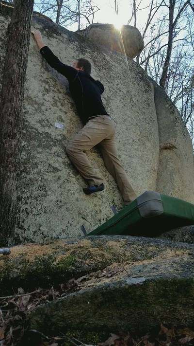 Falling Up v7, Boat Rock - Beta Video from seclimber