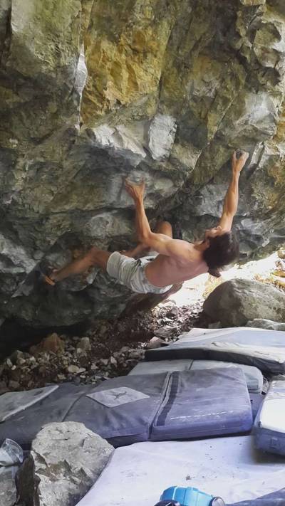 Invincible v10, Squamish - Beta Video from thegnarwall