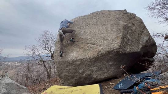 Left Bulge v4, Little Cottonwood Canyon - Beta Video from rubbersharkman