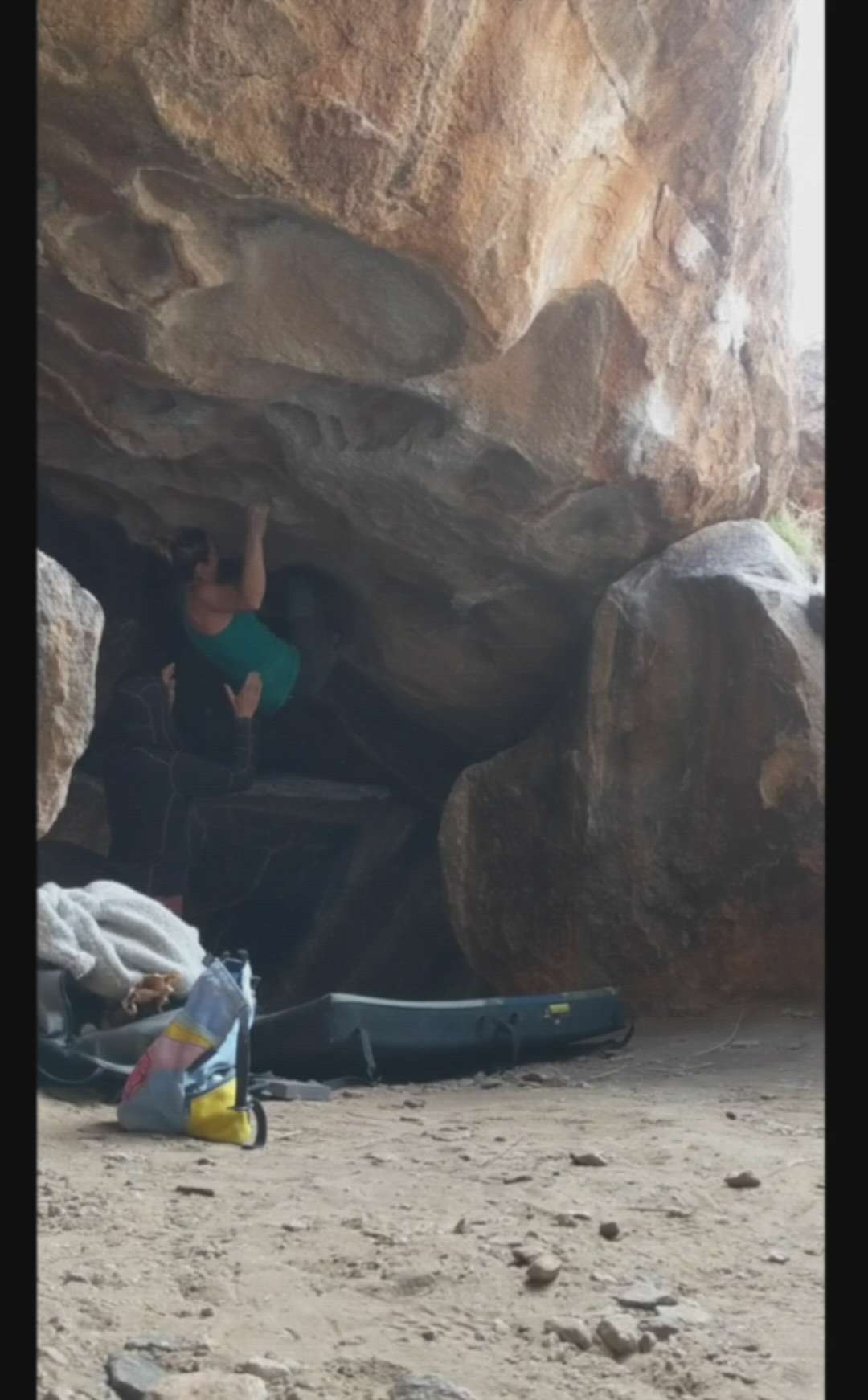 Rumble In Rocks Rumble in the Jungle v12 - Hueco Tanks Bouldering - Watch Beta Videos
