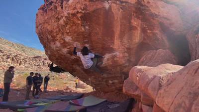 Monkey Bar Right v6, Red Rock - Beta Video from anniemng