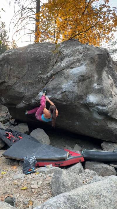 Hueco Crimper Left Entrance v8, Leavenworth - Beta Video from ladybeta