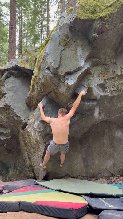 Meat Eating Vegetarian Low v7, North Bend - Beta Video from DaBoulderFolder