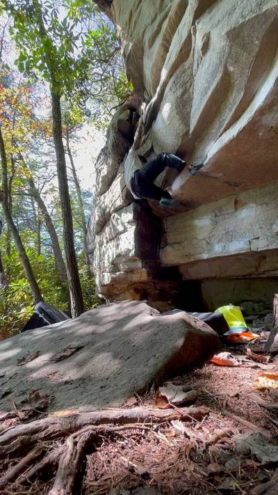 The MacGuffin v5, New River Gorge - Beta Video from lilhomieinthecut