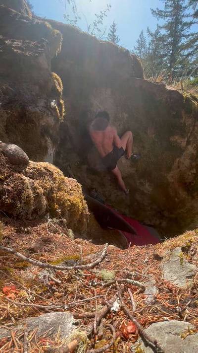 The Hurt Locker v7, Squamish - Beta Video from lliammcbean