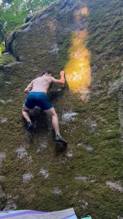 Amphitheatre Left v1, Squamish - Beta Video from Hanson