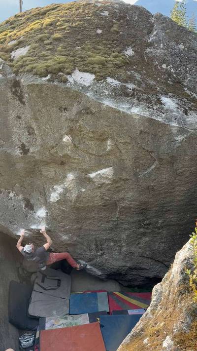 No Excuse Low v8, Squamish - Beta Video from TBrannen