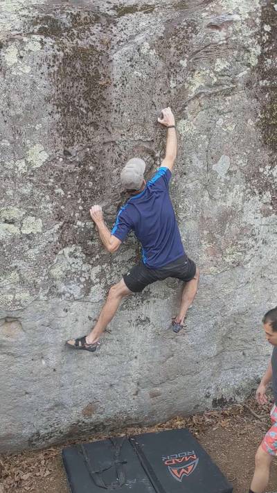 Get Low v4, Hospital Boulders - Beta Video from Flavaflay