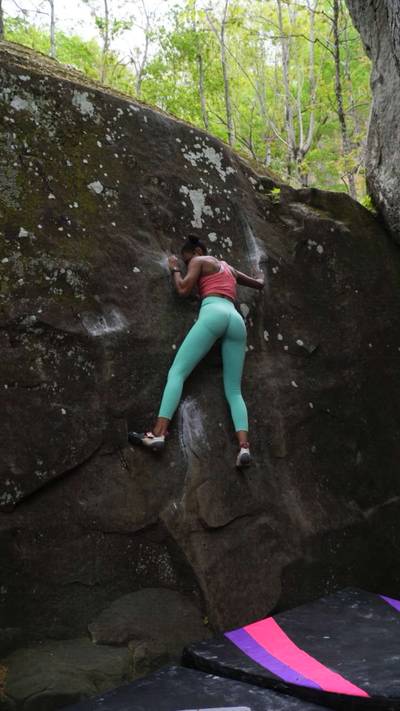 The Crescent v3, Horseshoe Canyon Ranch - Beta Video from inaclimbs