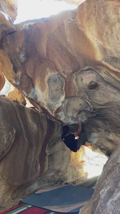 Flamignon v13, Hueco Tanks - Beta Video from thegnarwall