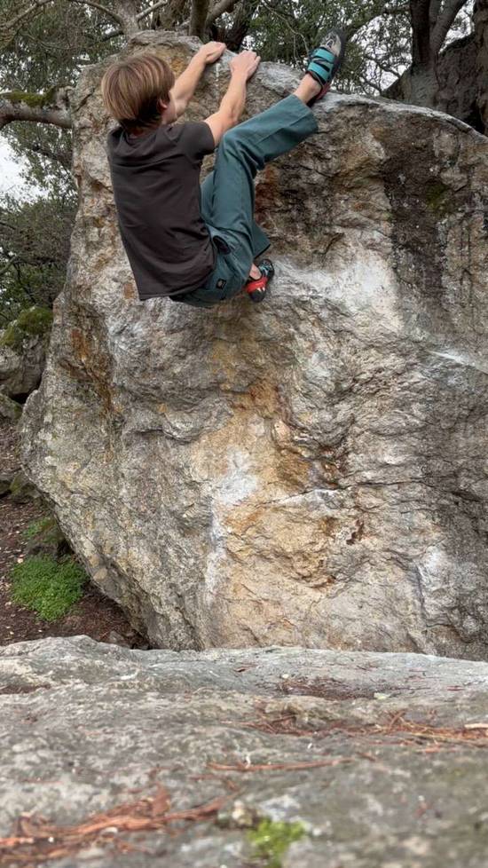 Girls Problem Low v4, Berkeley - Beta Video from Organicchalkbag