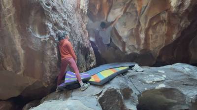 King Cobra v6, Hueco Tanks - Beta Video from coolassstephen