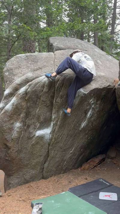 Alcove Center Variation v5, Leavenworth - Beta Video from crushable