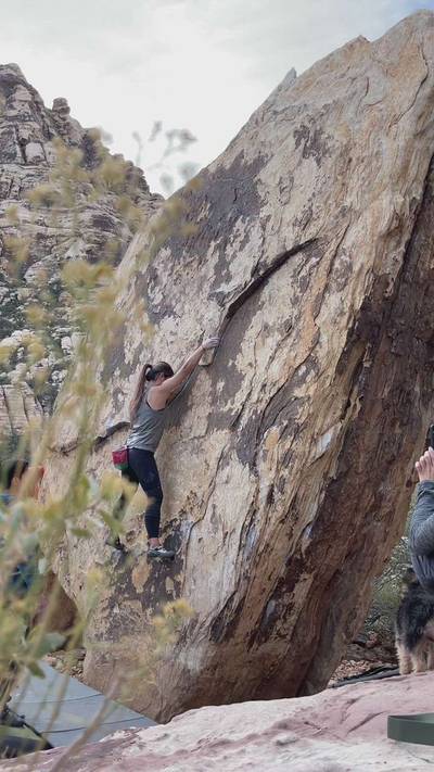 The Peruvian Flake v2, Red Rock - Beta Video from annaclimbing