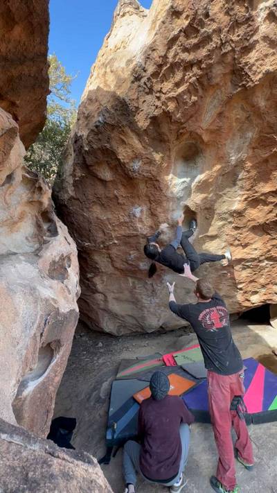Dirty Martini on the Rocks v9, Hueco Tanks - Beta Video from DaRader