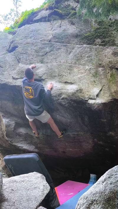 Mind Bender Low v9, Squamish - Beta Video from Mishanya