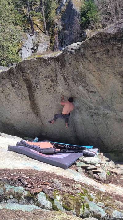 Merlin v12, Squamish - Beta Video from Kaskerkid