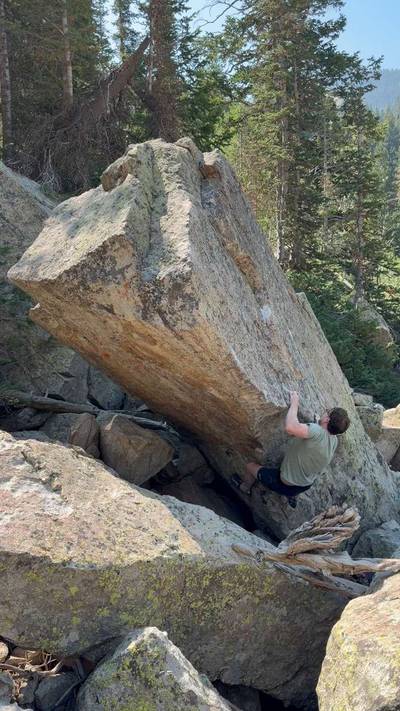 Slippery Snake v4, Little Cottonwood Canyon - Beta Video from bfish