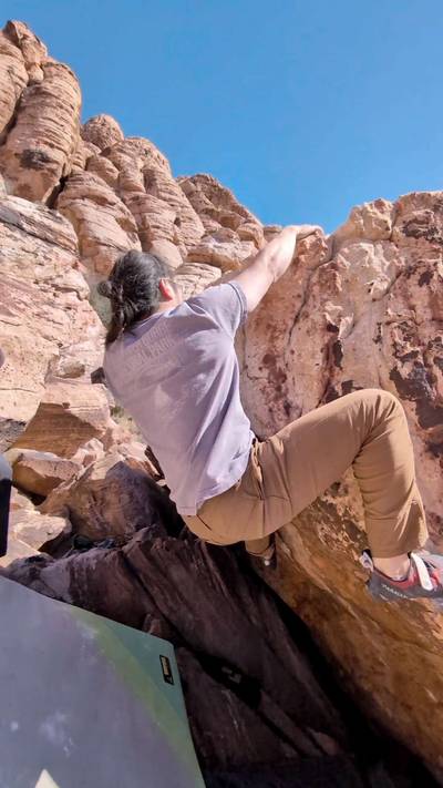 Kissing Butterflies v3, Red Rock - Beta Video from Climing