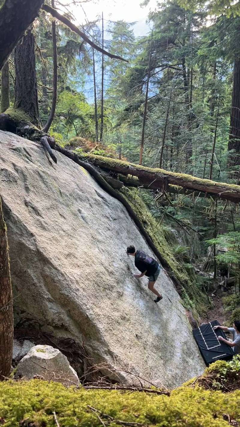 The Squamish Tufa v0, Squamish - Beta Video from lexgoclimb