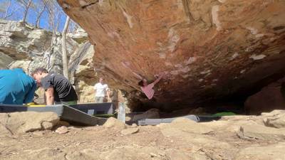Honeycomb v10, Dayton pocket - Beta Video from cmclimbs