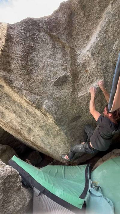 So Tired Arete v10, Little Cottonwood Canyon - Beta Video from GabeMcKenzie