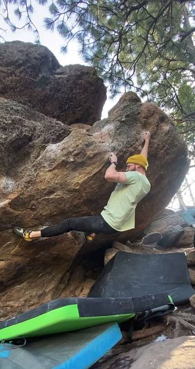 Battaglia's Bottom v7, Flagstaff Mountain, CO - Beta Video from BryceCashell
