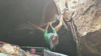 Stegosaur v7, Hueco Tanks - Beta Video from Caroleeena
