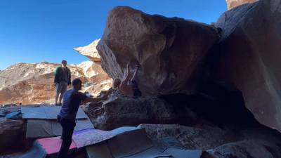 The Egg v8, Hueco Tanks - Beta Video from craig.heitzler