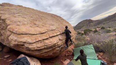 The Carapace v7, Red Rock - Beta Video from jxin