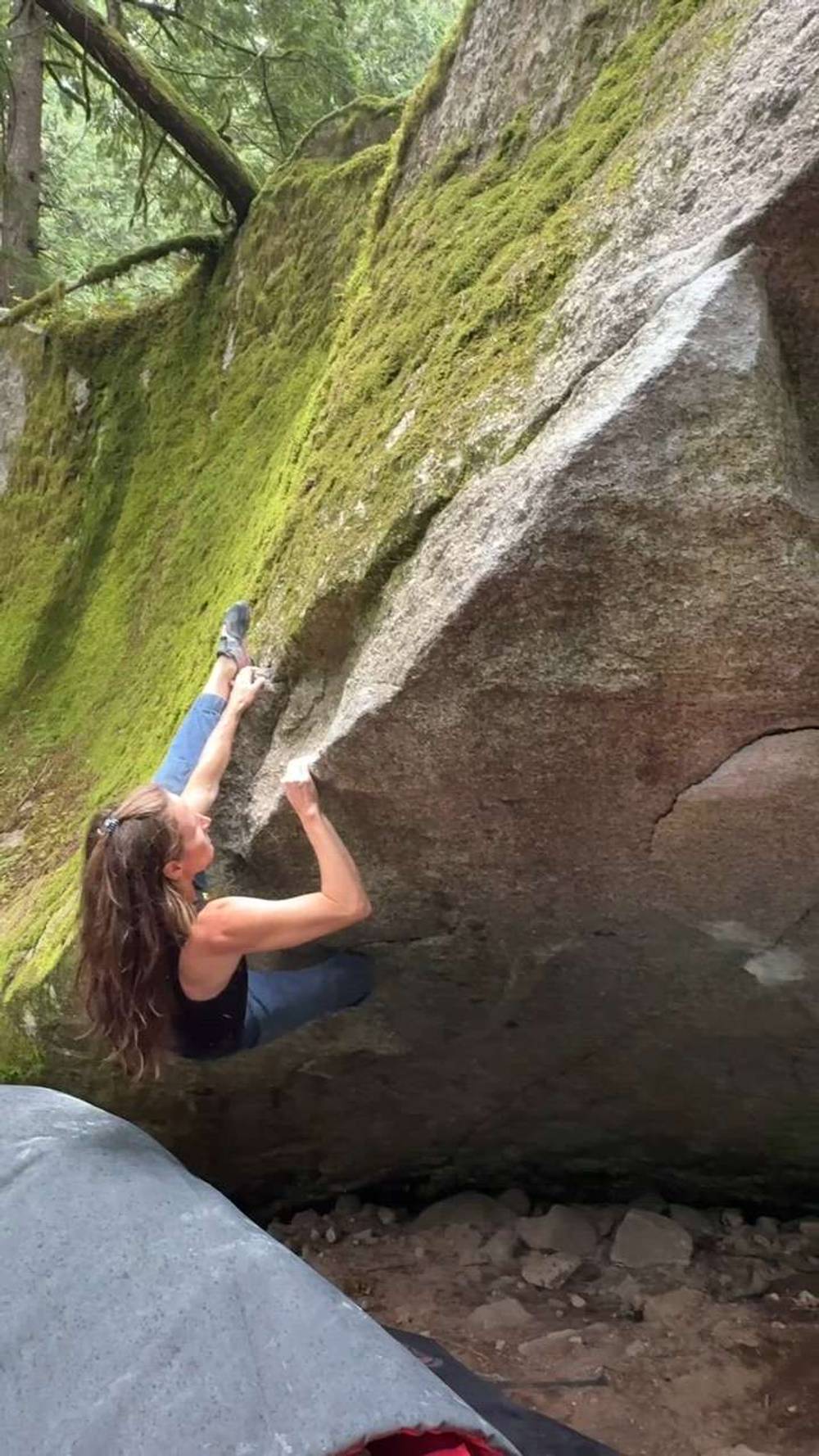 She is not a Space Monkey v7, Squamish - Beta Video from Bonzilla