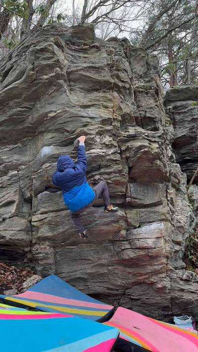 Cleverly Disguised as an Adult v0, Moore's Wall - Beta Video from RyoClimber