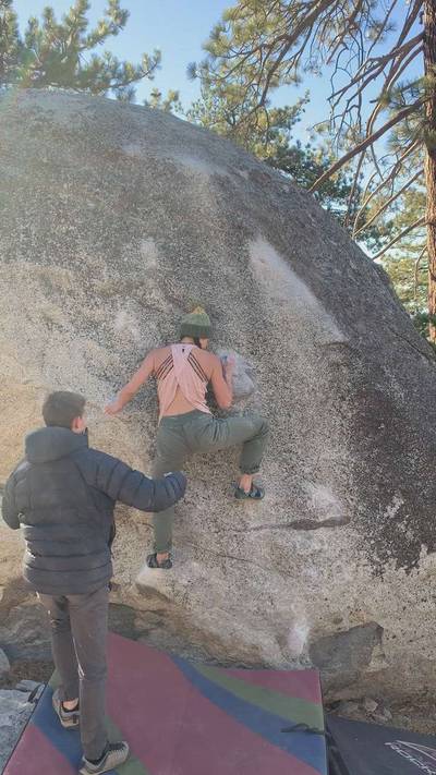 Electric Lady v5, Black Mountain - Beta Video from anniemng