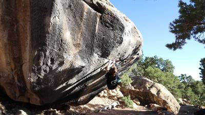 Resident Evil (low start) v10, Joe's Valley - Beta Video from peterclimbs