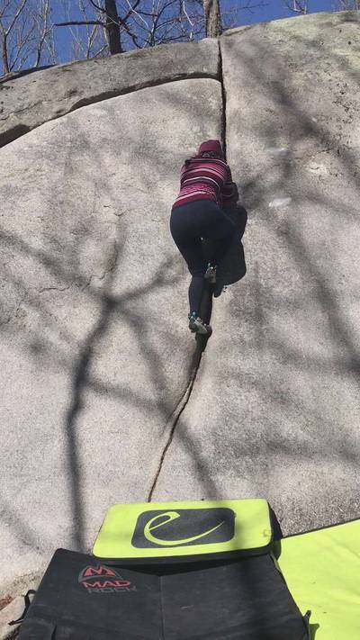 Easy Crack v0, Boat Rock - Beta Video from AbbyExplores