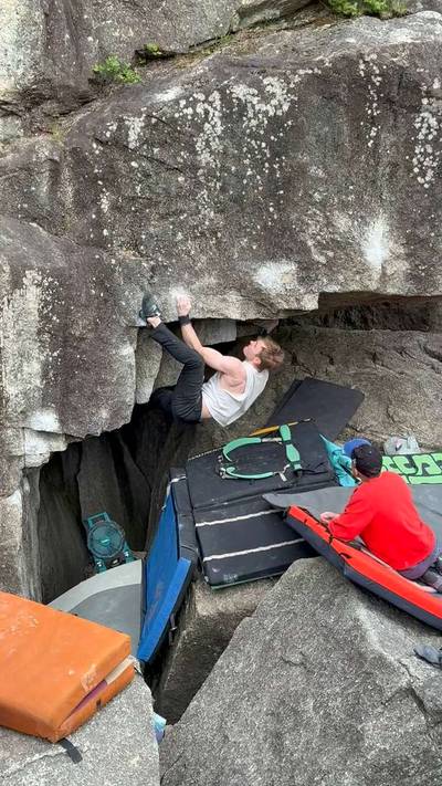 Muddy Waters v10, Squamish - Beta Video from brenner.rauch