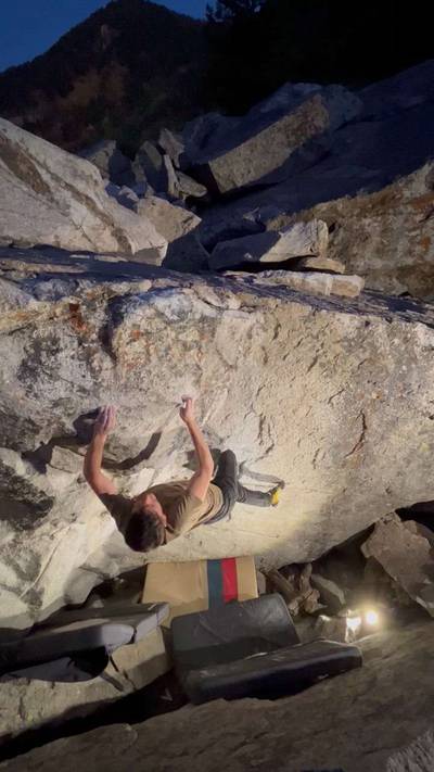 Stephan's Dihedral v7, Little Cottonwood Canyon - Beta Video from mydogmad