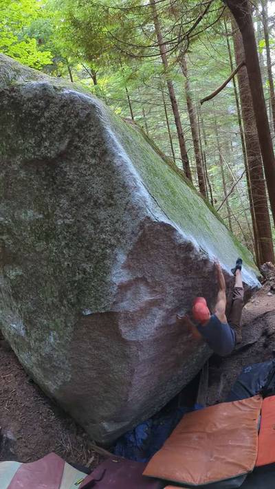 Tim's Arete v10, Squamish - Beta Video from freddyhoang