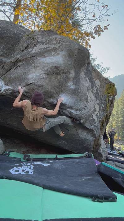 The Hueco Crimper Low v8, Leavenworth - Beta Video from gloveworld