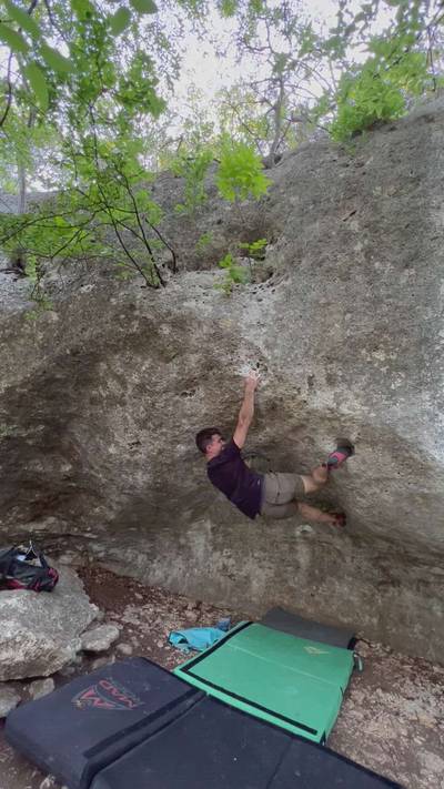 Dugout v6, Rogers Park - Beta Video from burniesenders