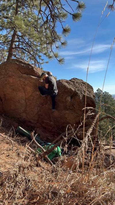 Rough Cut Left v0, Flagstaff Mountain, CO - Beta Video from njat