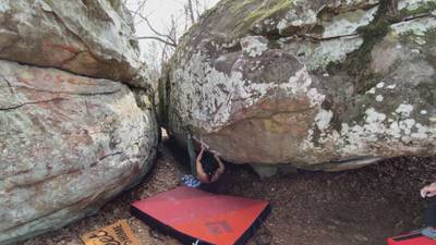 Corduroy Right v3, Hospital Boulders - Beta Video from WahineClimbs
