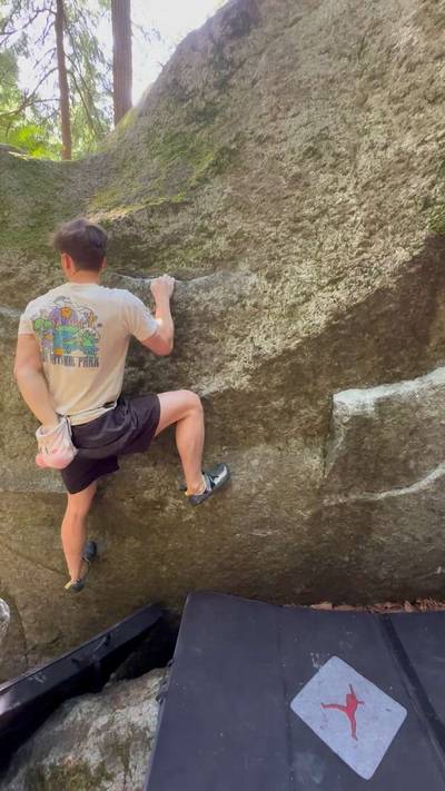 Flying Marino v7, Squamish - Beta Video from Jer_on_the_rocks