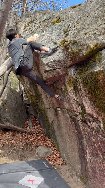 Pretty Burly v4, Leavenworth - Beta Video from climb_ryan