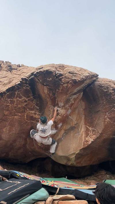 The Sting v4, Red Rock - Beta Video from liftingwithlia