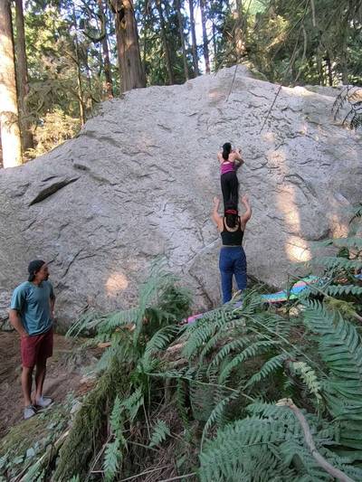 Badge of Honour v0, Squamish - Beta Video from shamalamadingdong